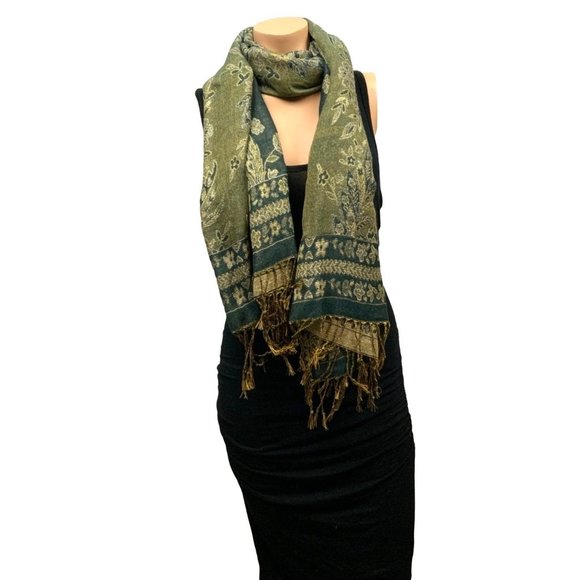 F.C Womens Vintage Scarf/Shawl Green with Gold Detailing Floral pattern Fringe S - Picture 7 of 8